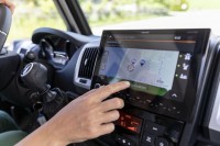 Multimedia-Paket I (mit SINGLE-Rückfahrkamera)