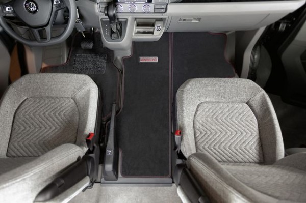 Driver´s cabin carpet - VW Crafter with electric handbrake