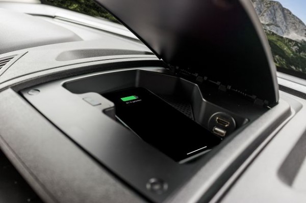 Induction charging cradle for dashboards 2